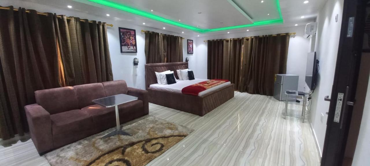 Nap Apartment Hotel Dansoman Εξωτερικό φωτογραφία