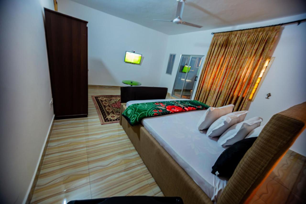 Nap Apartment Hotel Dansoman Εξωτερικό φωτογραφία