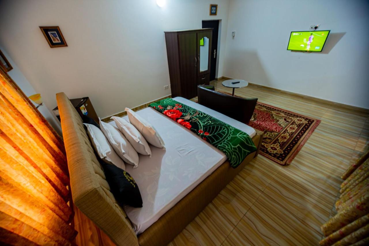 Nap Apartment Hotel Dansoman Εξωτερικό φωτογραφία
