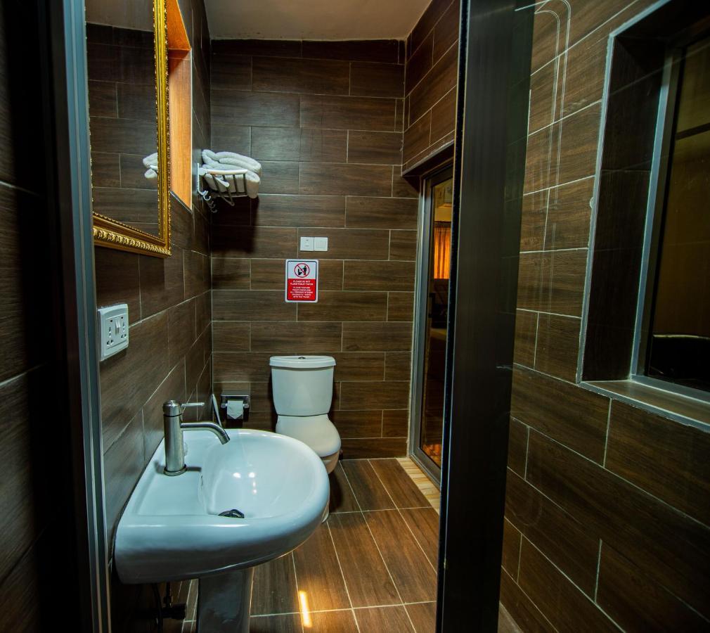 Nap Apartment Hotel Dansoman Εξωτερικό φωτογραφία
