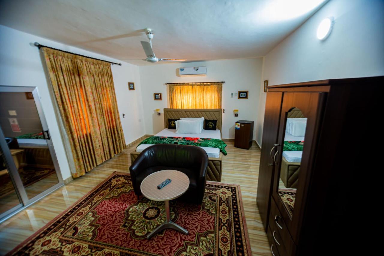 Nap Apartment Hotel Dansoman Εξωτερικό φωτογραφία